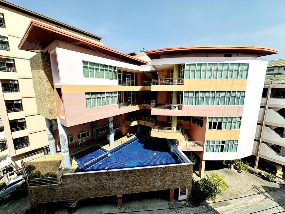 Wisdom Burg Bangsaen, Pool, Gym Aparthotel Ban Rong Khoei ภายนอก รูปภาพ