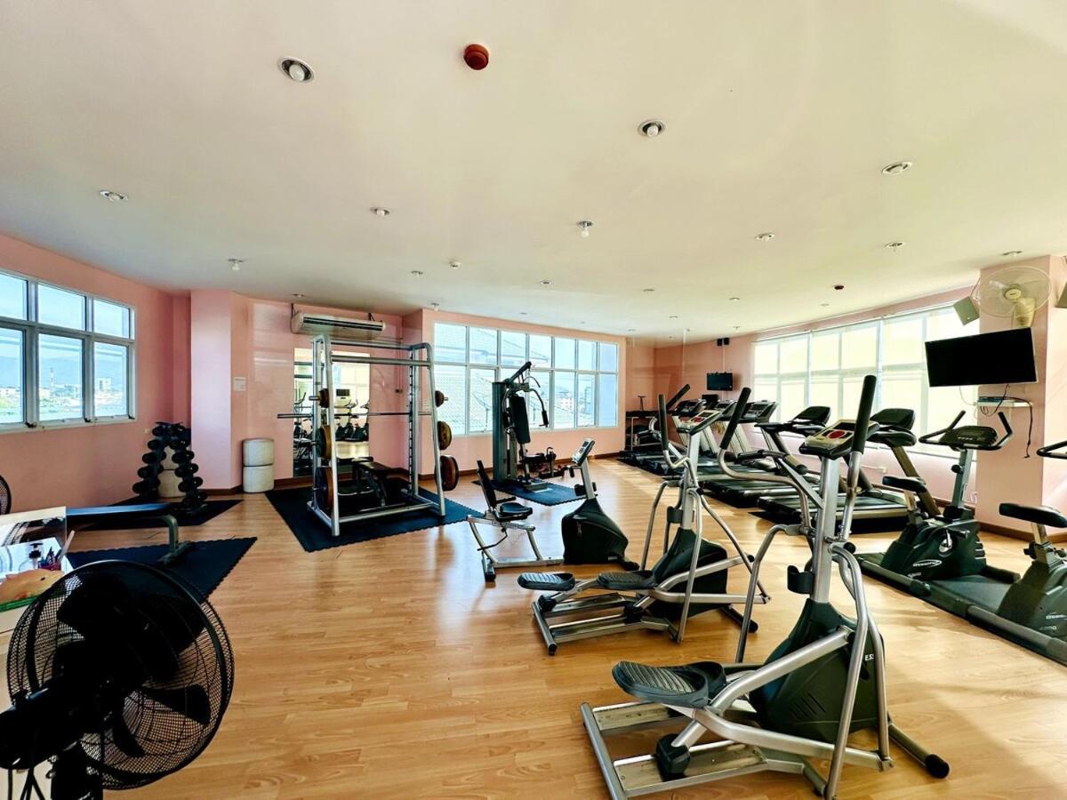 Wisdom Burg Bangsaen, Pool, Gym Aparthotel Ban Rong Khoei ภายนอก รูปภาพ