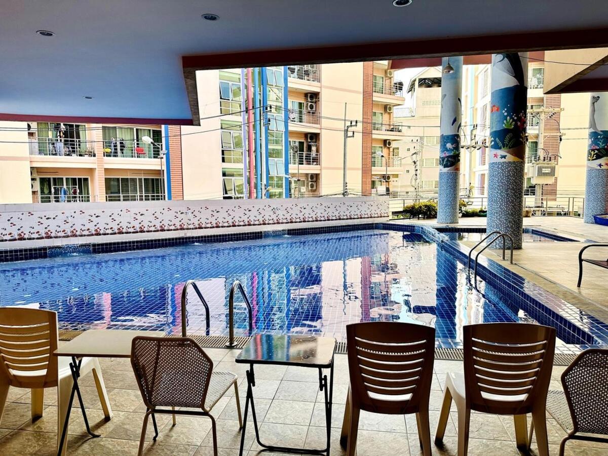 Wisdom Burg Bangsaen, Pool, Gym Aparthotel Ban Rong Khoei ภายนอก รูปภาพ