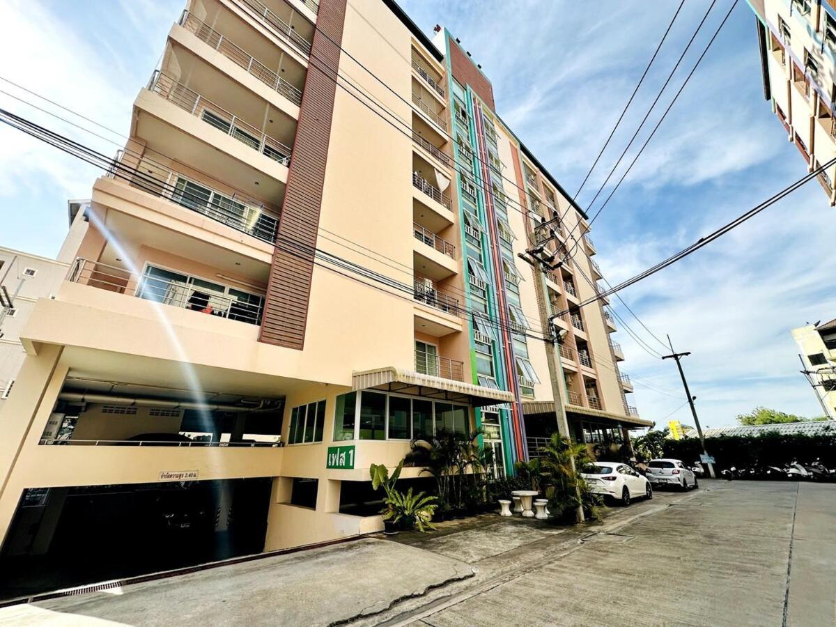 Wisdom Burg Bangsaen, Pool, Gym Aparthotel Ban Rong Khoei ภายนอก รูปภาพ