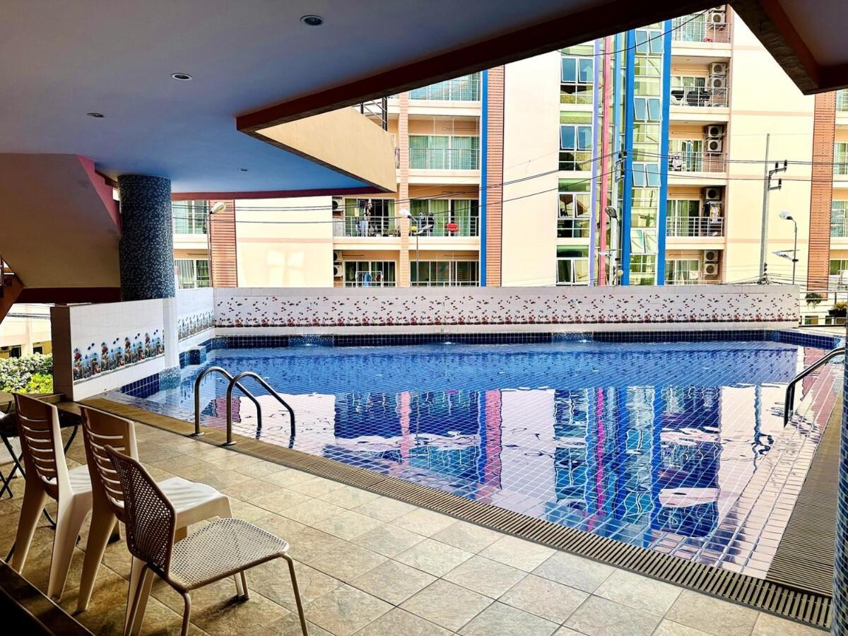 Wisdom Burg Bangsaen, Pool, Gym Aparthotel Ban Rong Khoei ภายนอก รูปภาพ